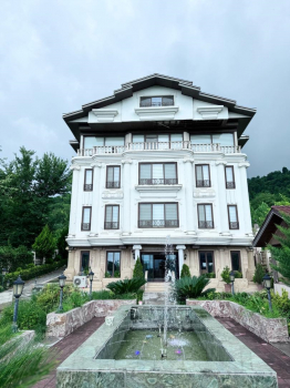 هتل کوثر فومن نمای بیرونی