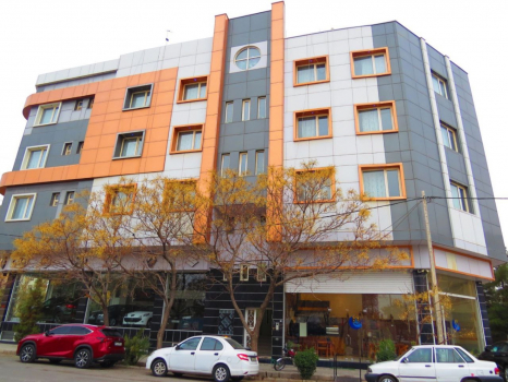 هتل آپارتمان هزار و یک شب کرمان نمای بیرونی