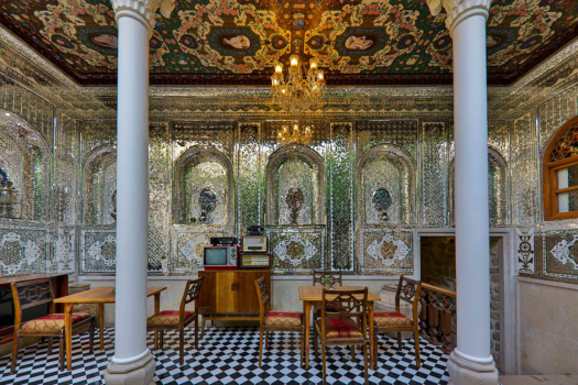 بوتیک هتل عمارت فرهادی شیراز حیاط اول