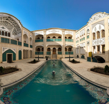 خانه مسافر نفیس کاشان نمای بیرونی