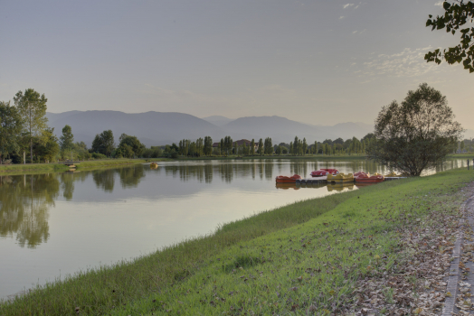 مجتمع گردشگری دشت نور فضای محوطه