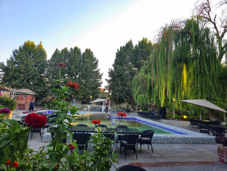 هتل آزادگان کرمانشاه محوطه هتل