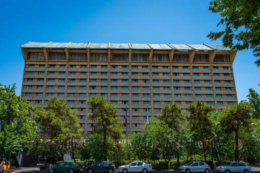 هتل لاله تهران نمای بیرونی