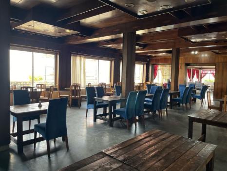 هتل بزرگ کادوسان بندر انزلی فضای داخلی هتل