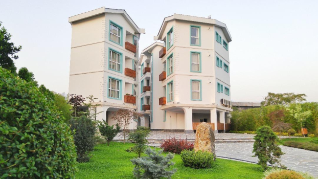 هتل باروژ تنکابن نمای بیرونی