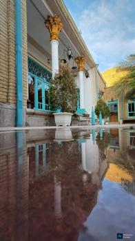 اقامتگاه بوم‌گردی سرای سنتی هاتف اصفهان فضای محوطه