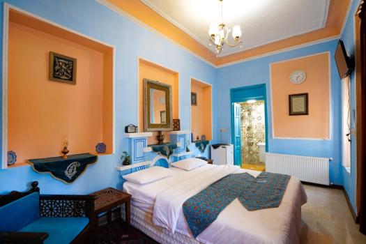 اقامتگاه بوم‌گردی سرای سنتی هاتف اصفهان اتاق دو تخته دابل