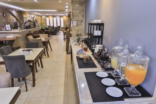 هتل آپارتمان پاتاق کرمانشاه سالن صبحانه