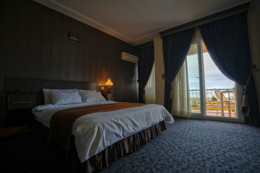 هتل پدیدار خزر رودسر فضای داخلی اتاق‌ها