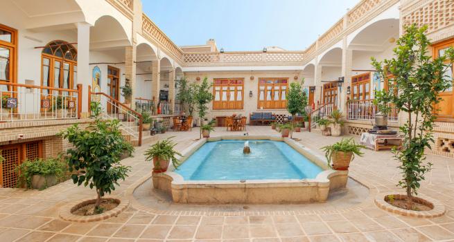 اقامتگاه سنتی سه سوک کاشان فضای داخلی اقامتگاه