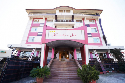 هتل ماندگار لنگرود نمای بیرونی