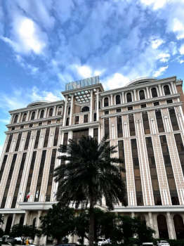 هتل آسمان رویال کیش هتل آسمان کیش نمای بیرونی