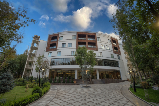 مجتمع گردشگری محب کرج نمای بیرونی