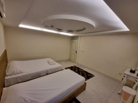 هتل مرمر همدان فضای داخلی اتاق‌ها