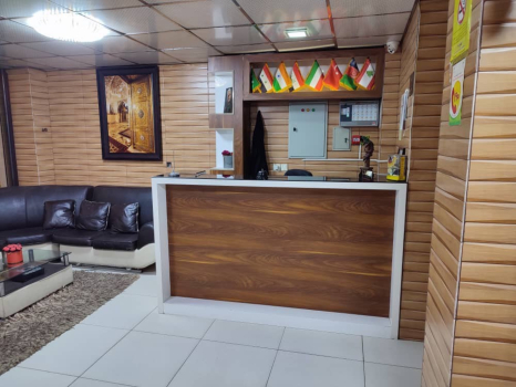 مهمانسرا مهستان قم لابی