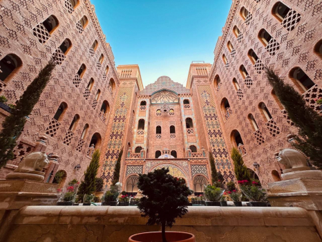 هتل یوتاب شیراز نمای بیرونی