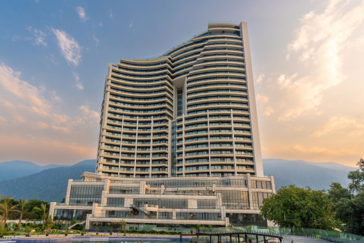 هتل آراز نوشهر نمای بیرونی