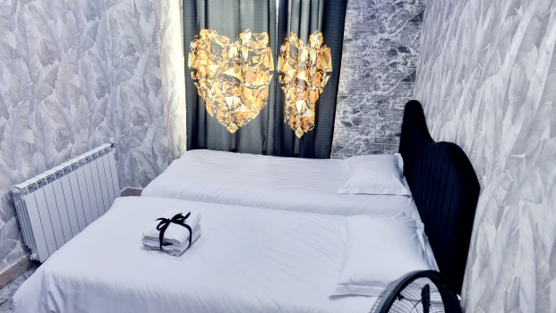 هتل مازیار بندرانزلی فضای داخلی اتاق‌ها