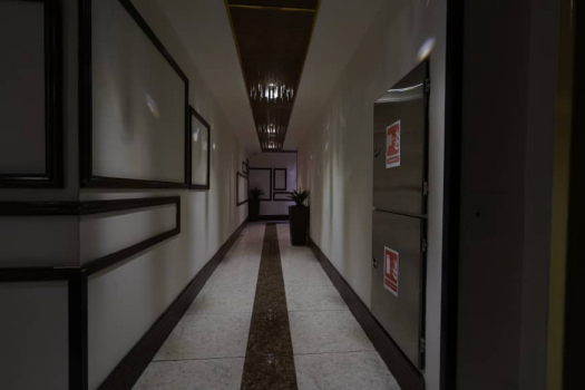 هتل جهان تهران محوطه داخلی