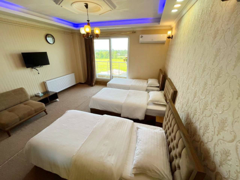 هتل آپارتمان پردیس سکوتی رضوانشهر فضای داخلی اتاق‌ها