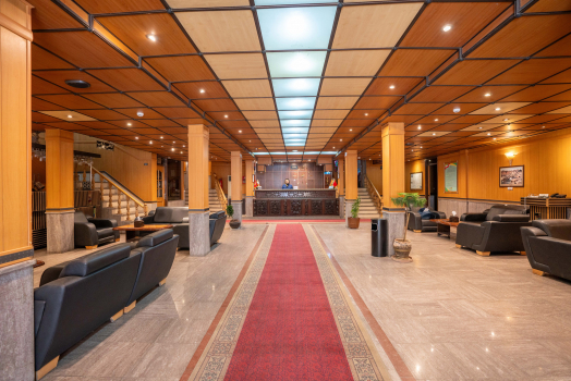 هتل نادری اهواز لابی