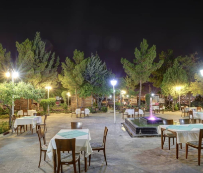 هتل جهانگردی سنندج محوطه هتل