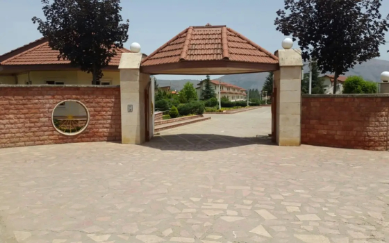 هتل پارسیان کلاردشت نمای بیرونی