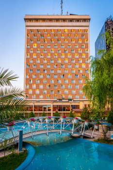 هتل همای تهران نمای بیرونی