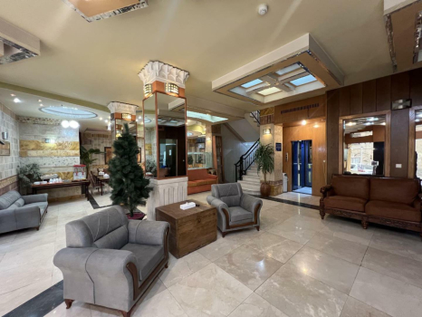 هتل آپارتمان قصر اصفهان لابی