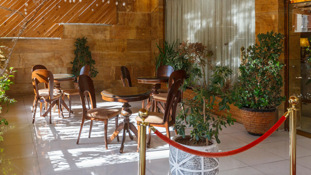 هتل آپارتمان جهان نما شیراز لابی 2