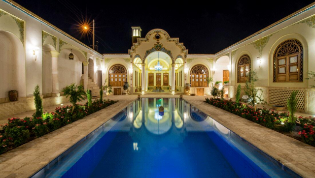 اقامتگاه سنتی یاسمین راهب کاشان اقامتگاه سنتی یاسمین راهب کاشان فضای داخلی اقامتگاه 1