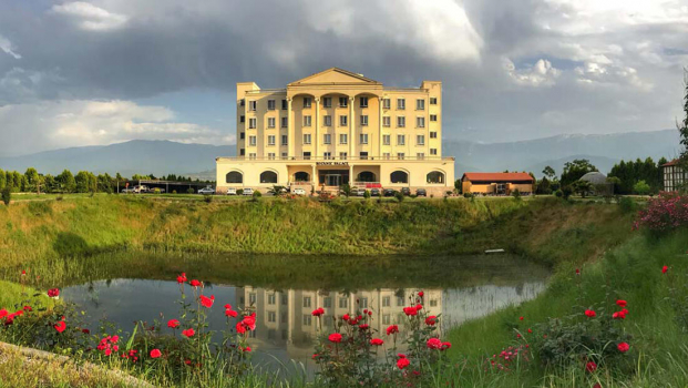 هتل قصر بوتانیک گرگان هتل قصر بوتانیک گرگان نمای بیرونی 1