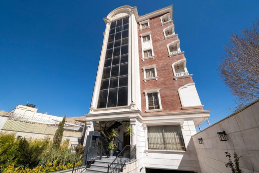 هتل سرو آزاد شیراز نمای بیرونی