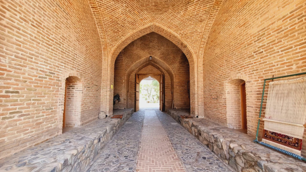 بوتیک هتل سنتی کوهاب نطنز فضای محوطه 4