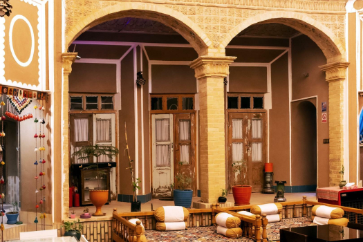 اقامتگاه بوم‌گردی دلخش یزد فضای داخلی اقامتگاه 2