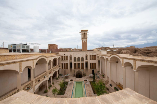 اقامتگاه سنتی عمارت محمودیه کاشان محوطه داخلی 5