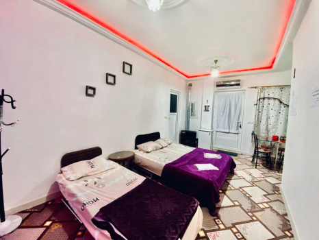 مهمانسرا تی تی باران رضوانشهر اتاق پنج تخته 1