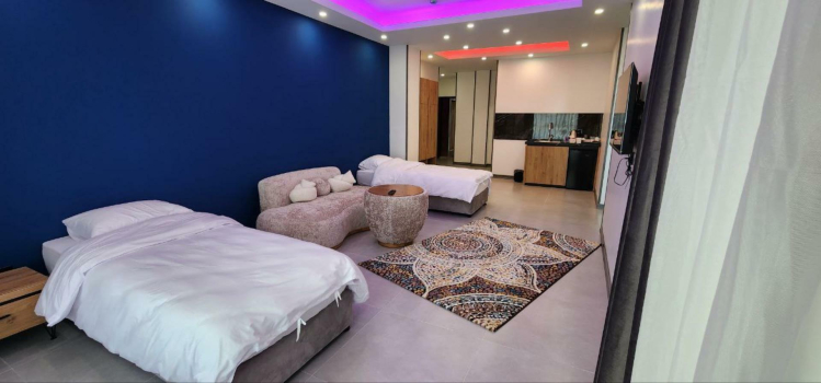 هتل ساحلی دینا تنکابن سوئیت دو خوابه شش تخته