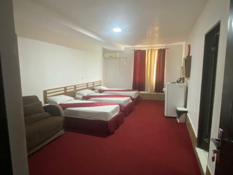 هتل صدف 2 میناب اتاق سه تخته