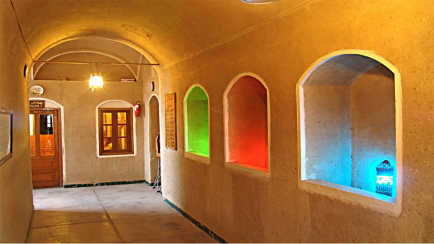 هتل جهانگردی نائین فضای داخلی هتل 1