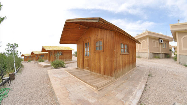 هتل نارنجستان طبس نمای بیرونی ۵