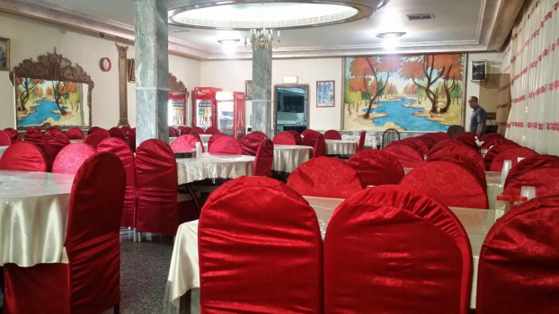 هتل لاله بناب رستوران 1