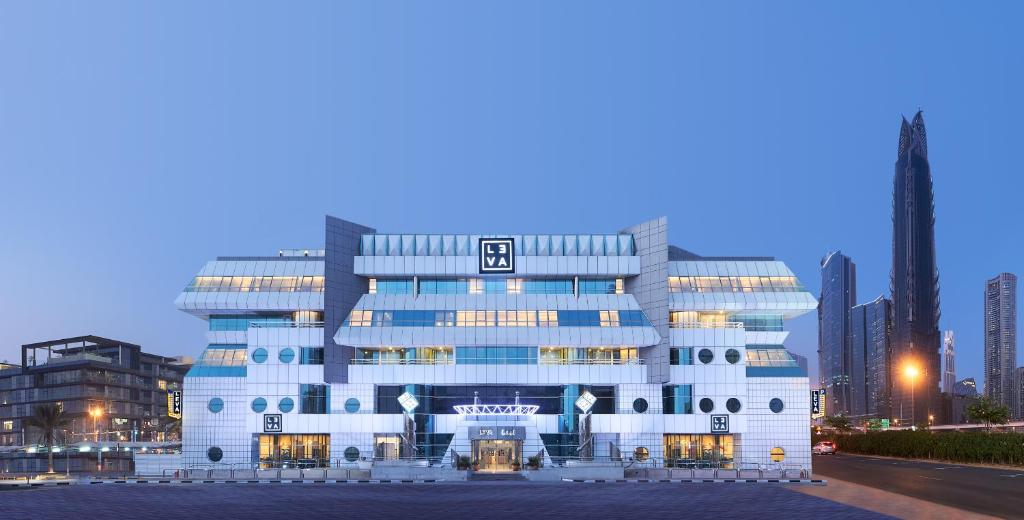 Leva Hotel