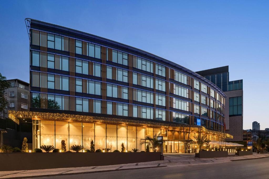 Tryp by Wyndham Beyoglu