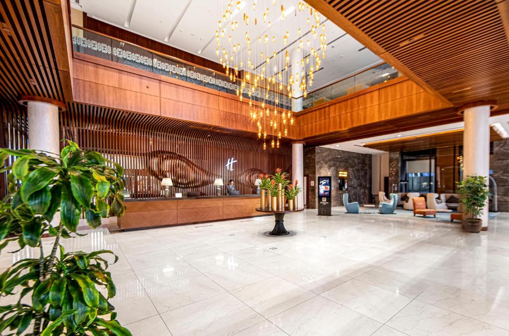 Holiday Inn