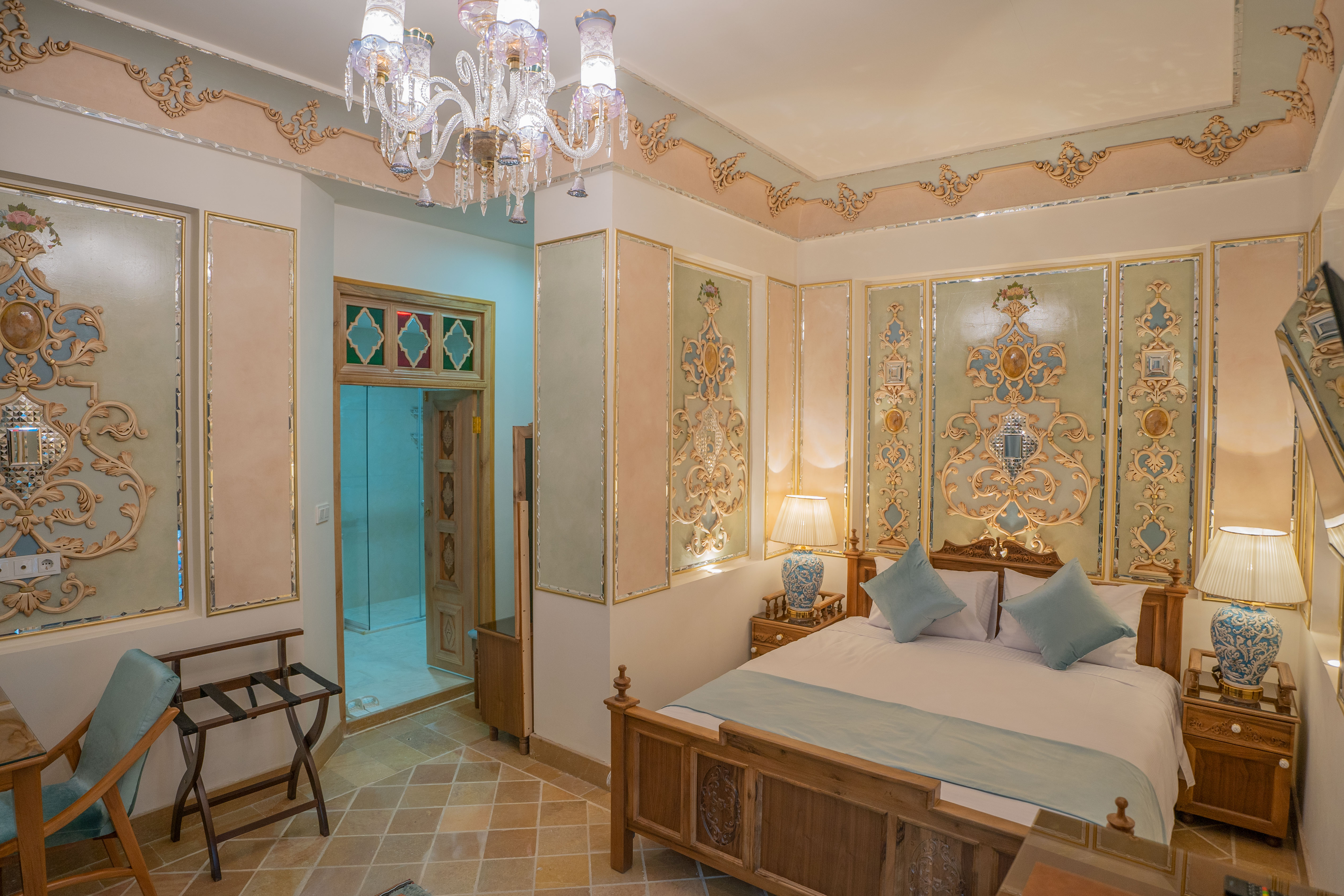 Izadi Hotel Isfahan, Isfahan