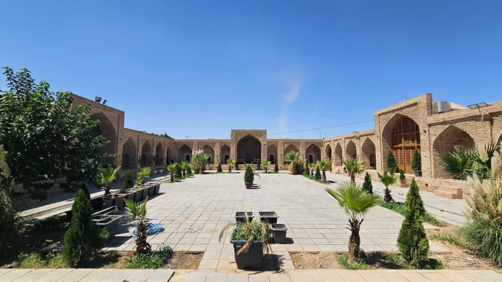 Safavi Hotel Isfahan, Isfahan — photo 1