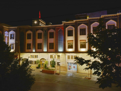 نمای هتل ارگ شیراز