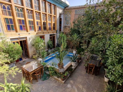 نمای گل طاها