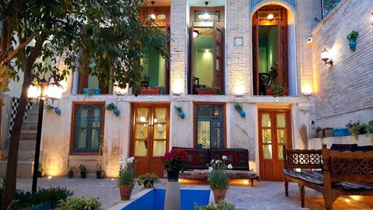 نمای پیرسوک